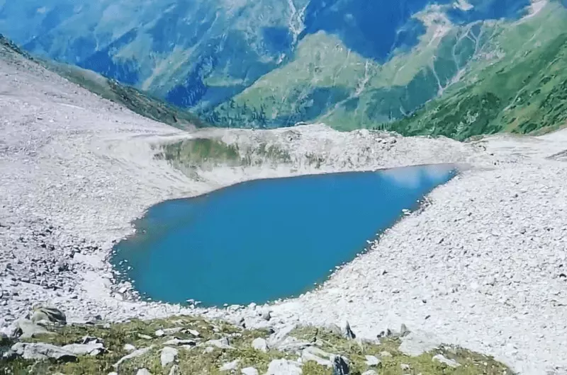 Ansoo Lake in August