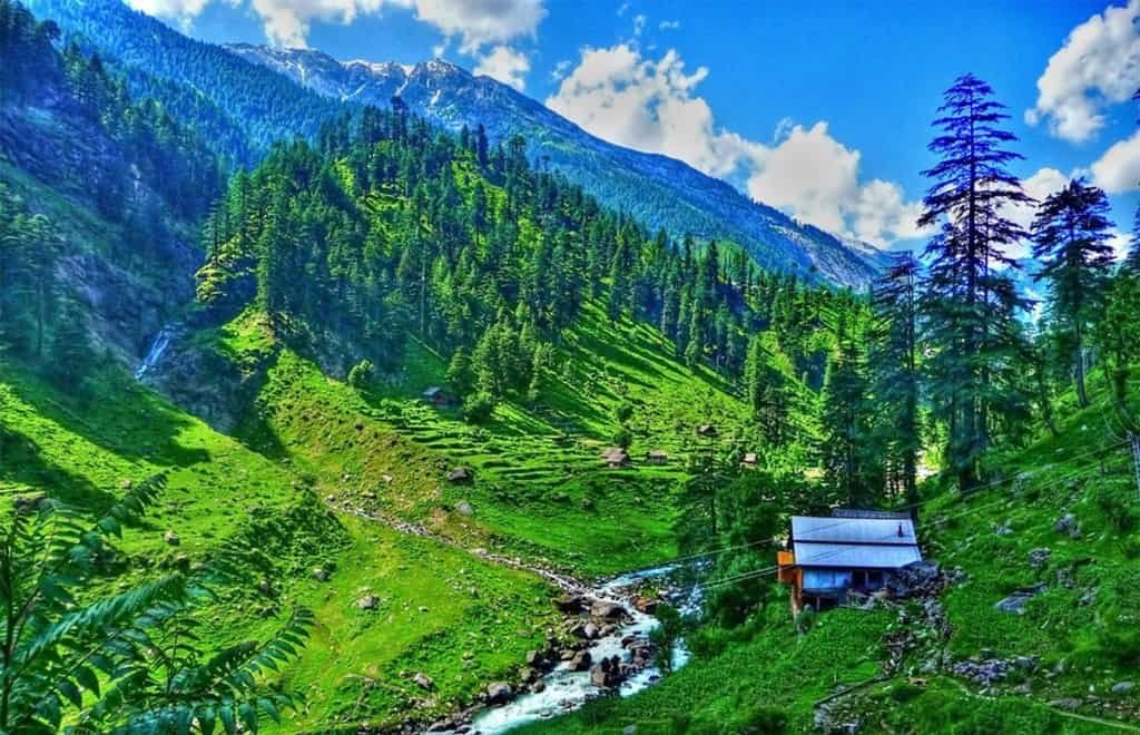 Kutoon or Jagran valley is located in Neelum valley, Azad Kashmir.