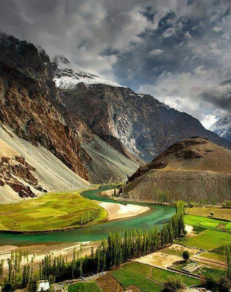 Ghizer Valley: Exploring the Unspoiled Natural Beauty of Giligit-Baltistan's Hidden Gem