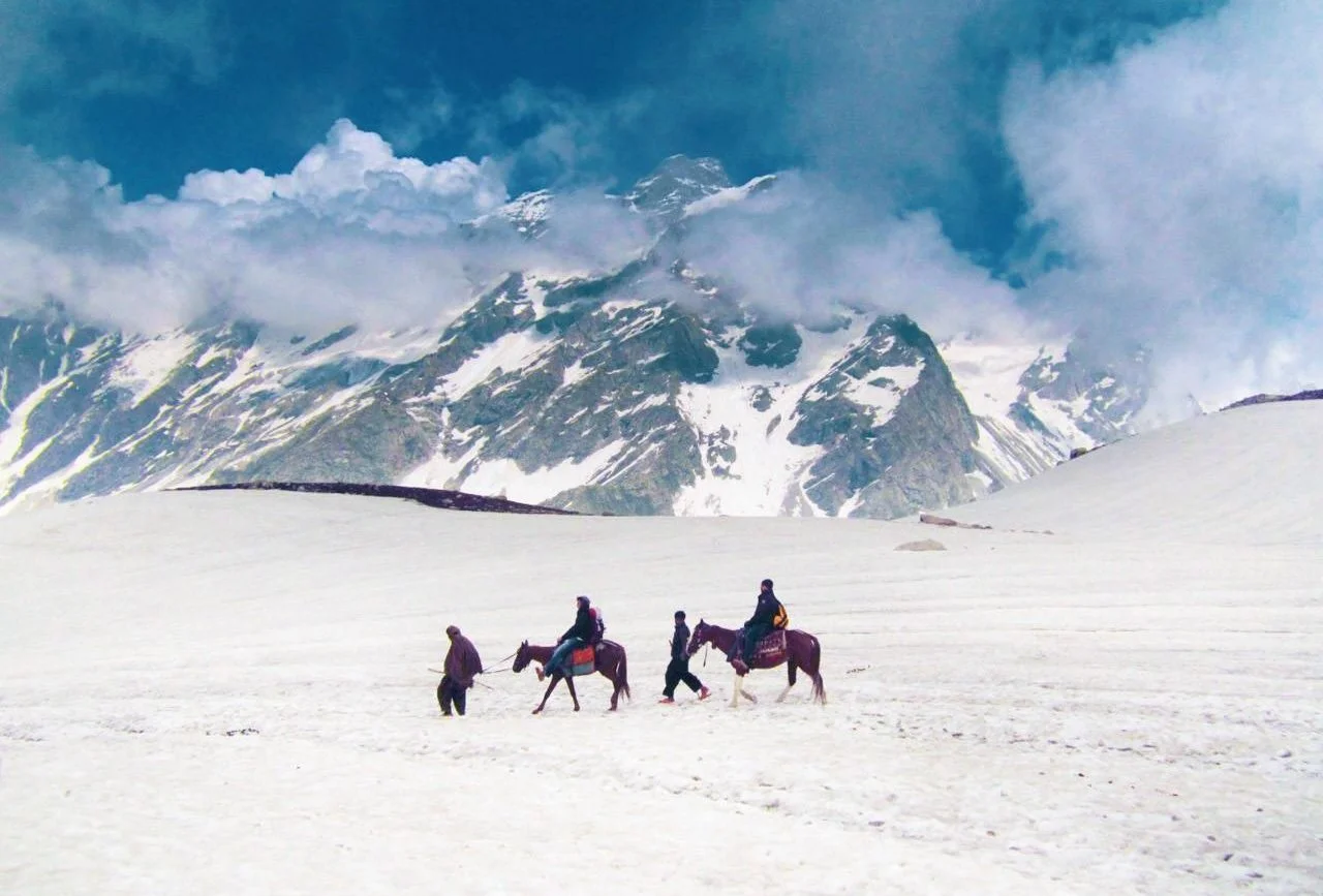 A breathtaking ride while on the ansoo lake trek